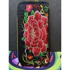 Single Rose Embroidered Womens Wallet Nice Black Red Gold D3